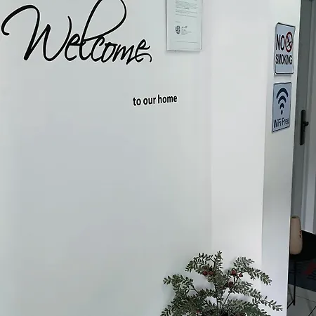 Happy Star Apartment Nis