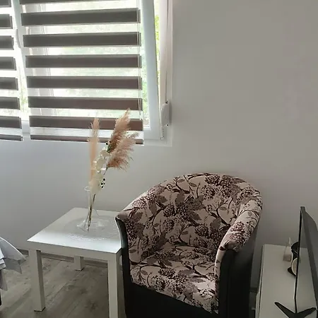 Happy Star Apartment *