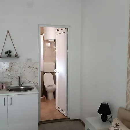 Happy Star Apartment Nis