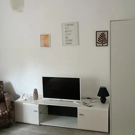 Apartment Happy Star Nis