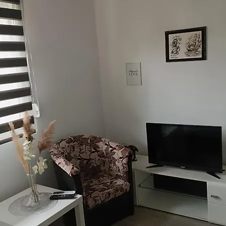 Happy Star Apartment *