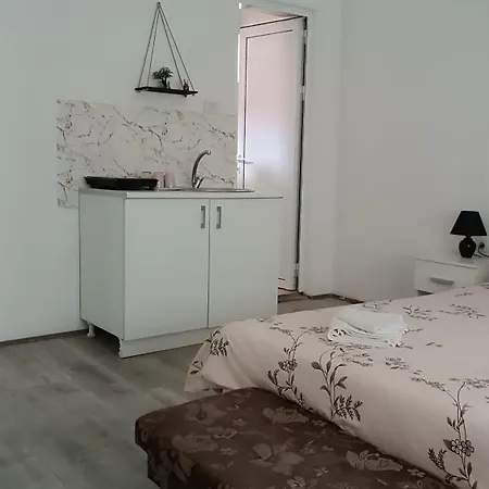 Happy Star Apartment