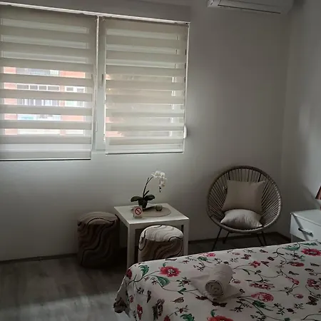 Apartment Happy Star